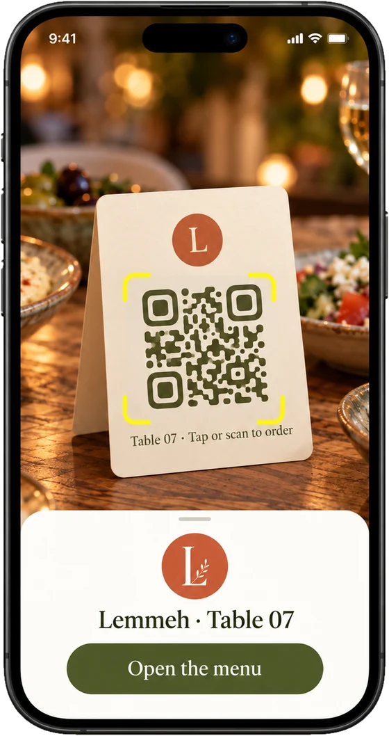 Lemmeh's table card at table 07 with its QR code, and the button to open the menu.